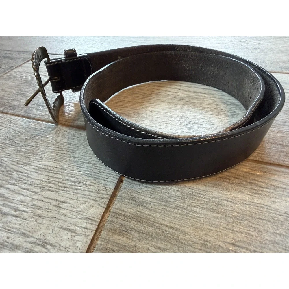 Genuine Leather Belt Black size Medium USA Twisted Buckle‎ Brasstone Vtg Western